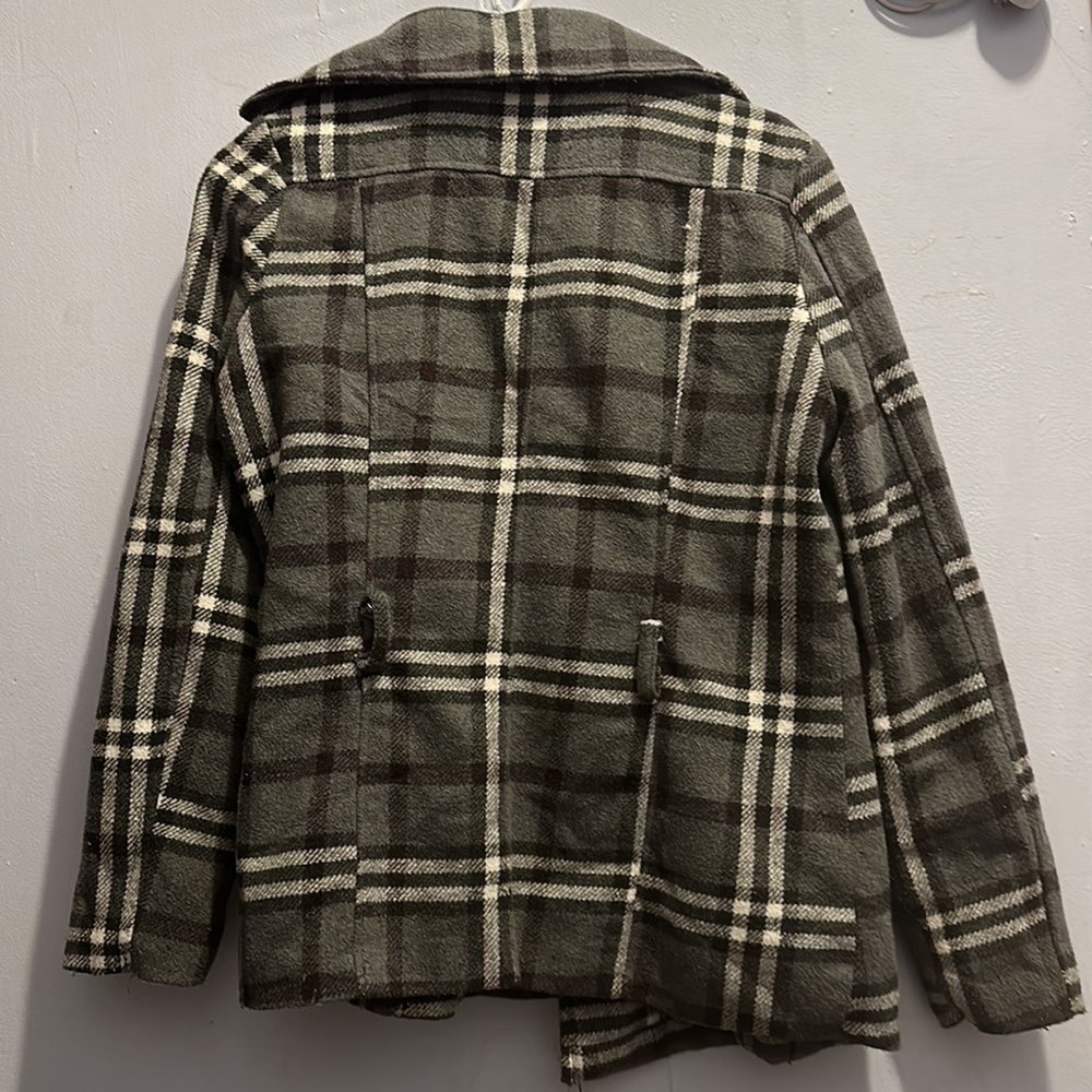 winter jacket - Picture 3 of 3